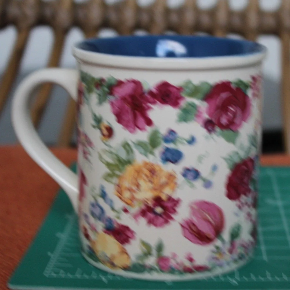 Vintage 1994 Creative Concepts Floral Rose Coffee Mug Cobalt Blue Interior Korea - Picture 2 of 5
